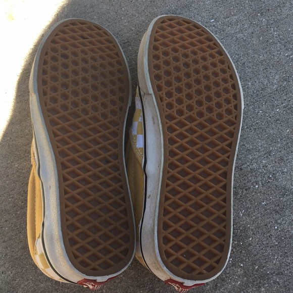 YELLOW CHECKERED VANS SZ 7.5/8 - Picture 4 of 4